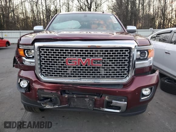 ✅ 2015 GMC Sierra 2500HD Denali • VIN: 1GT120EG5FF165097 • Lot: 86124294. Listed on Copart with 115,572 mi. Free auction sales archive from the USA and detailed vehicle history report at DreamBid. Image 5.