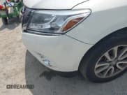 ✅ 2014 Nissan Pathfinder SV • VIN: 5N1AR2MMXEC651480 • Lot: 42420736. Listed on IAAI with 165,647 mi. Free auction sales archive from the USA and detailed vehicle history report at DreamBid. Image 6.