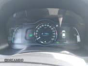 ✅ 2018 Hyundai Ioniq Limited • VIN: KMHC05LC0JU083970 • Lot: 40954180. Wystawiony na IAAI z przebiegiem 110 408 mil. Bezpłatny archiwum sprzedaży aukcyjnych z USA i szczegółowy raport historii pojazdu na DreamBid. Zdjęcie 7.