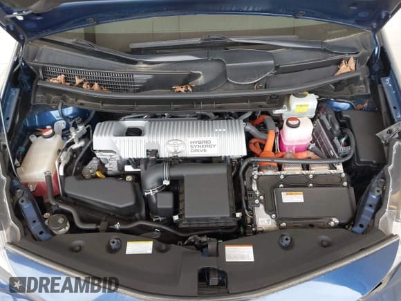 ✅ 2015 Toyota Prius Two • VIN: JTDZN3EU6FJ036865 • Lot: 42215198. Listed on IAAI with 50,330 mi. Free auction sales archive from the USA and detailed vehicle history report at DreamBid. Image 10.