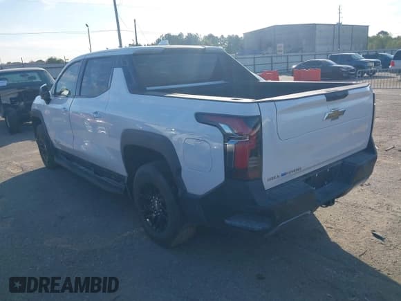 ✅ 2025 Chevrolet Silverado EV Extended Range LT • VIN: 1GC10ZED3SU400618 • Лот: 43818345. Опубликован ранее на IAAI с пробегом 3 101 миль. Бесплатный доступ к архиву аукционных продаж из США и подробный отчёт об истории автомобиля на DreamBid. Изображение 3.