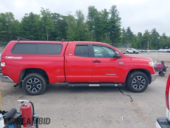 ✅ 2014 Toyota Tundra SR • VIN: 5TFUY5F18EX373647 • Lot: 42998766. Wystawiony na IAAI z przebiegiem 181 804 mil. Bezpłatny archiwum sprzedaży aukcyjnych z USA i szczegółowy raport historii pojazdu na DreamBid. Zdjęcie 13.