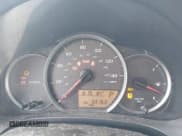 ✅ 2012 Toyota Yaris L • VIN: JTDJTUD30CD500535 • Lot: 42541006. Wystawiony na IAAI z przebiegiem 93 163 mil. Bezpłatny archiwum sprzedaży aukcyjnych z USA i szczegółowy raport historii pojazdu na DreamBid. Zdjęcie 7.