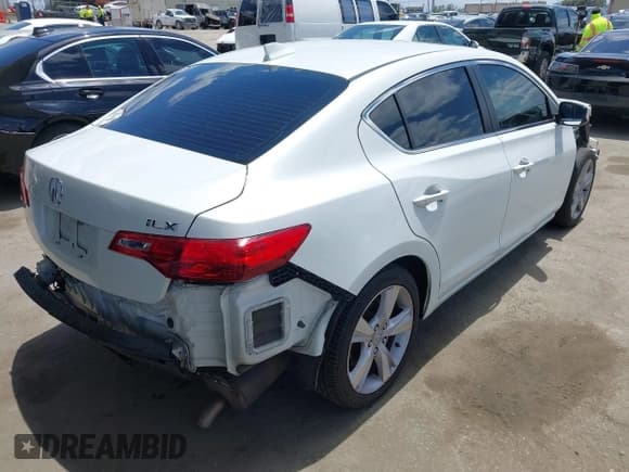 ✅ 2015 Acura ILX Technology • VIN: 19VDE1F74FE001609 • Лот: 42258369. Опубликован ранее на IAAI с пробегом 150 321 миль. Бесплатный доступ к архиву аукционных продаж из США и подробный отчёт об истории автомобиля на DreamBid. Изображение 4.