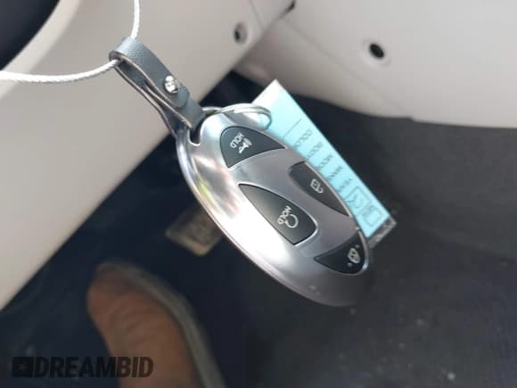 ✅ 2025 Hyundai Kona SEL • VIN: KM8HB3AB0SU315743 • Lot: 43362761. Listed on IAAI with 4,068 mi. Free auction sales archive from the USA and detailed vehicle history report at DreamBid. Image 11.