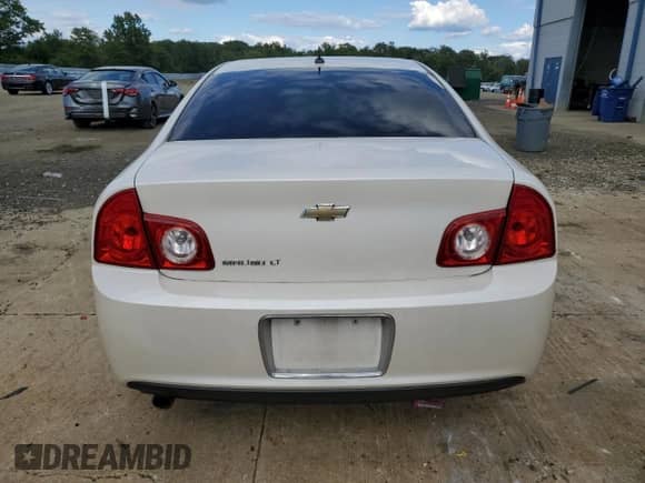 2010 Chevrolet Malibu 2LT with VIN 1G1ZD5EB1AF102000, listed as a Copart auction lot 70264555 with 164,625 mi miles and Salvage title. Bid and sale history available at DreamBid. Image 6.