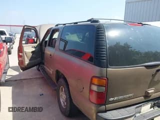 ✅ 2003 Chevrolet Suburban LT • VIN: 1GNEC16Z83J191651 • Лот: 42309641. Опубликован ранее на IAAI с пробегом Не указан. Бесплатный доступ к архиву аукционных продаж из США и подробный отчёт об истории автомобиля на DreamBid. Изображение 6.