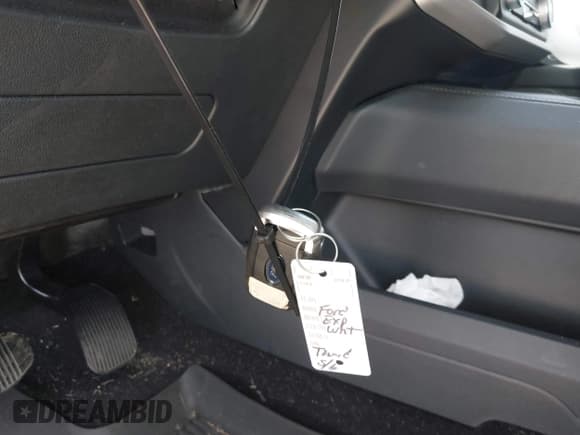 ✅ 2022 Ford Expedition Max XLT • VIN: 1FMJK1JT4NEA10212 • Lot: 42560868. Listed on IAAI with 34,503 mi. Free auction sales archive from the USA and detailed vehicle history report at DreamBid. Image 11.