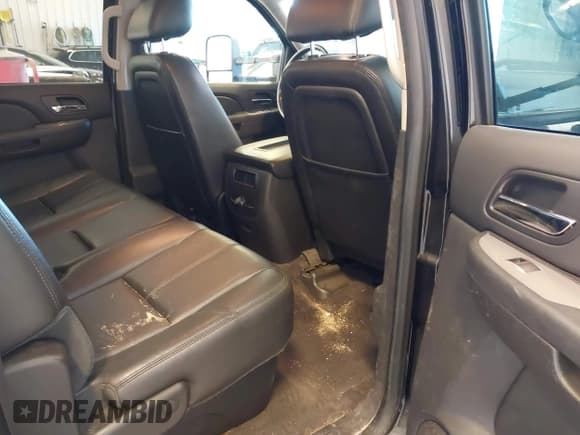 ✅ 2014 Chevrolet Silverado 2500HD LTZ • VIN: 1GC1KYC89EF172207 • Лот: 42621584. Опубликован ранее на IAAI с пробегом 145 033 миль. Бесплатный доступ к архиву аукционных продаж из США и подробный отчёт об истории автомобиля на DreamBid. Изображение 8.