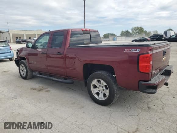 ✅ 2016 Chevrolet Silverado 1500 LT • VIN: 1GCVKREH0GZ407602 • Лот: 71172344. Опубликован ранее на Copart с пробегом 99 901 миль. Бесплатный доступ к архиву аукционных продаж из США и подробный отчёт об истории автомобиля на DreamBid. Изображение 2.