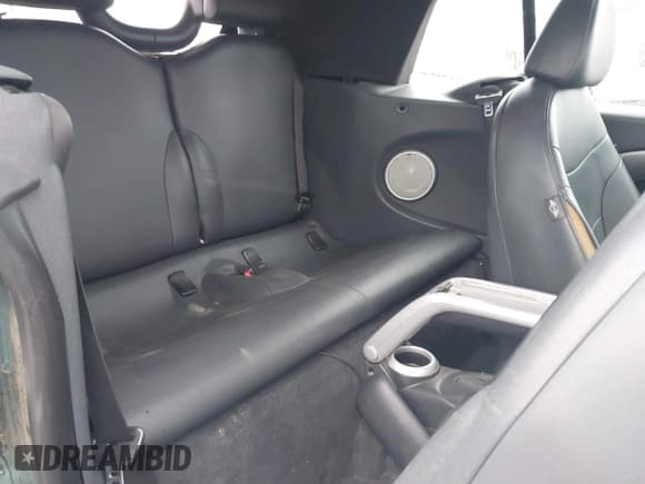 ✅ 2008 MINI Convertible S • VIN: WMWRH33528TU81191 • Lot: 43880076. Listed on IAAI with 165,534 mi. Free auction sales archive from the USA and detailed vehicle history report at DreamBid. Image 8.