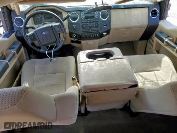 ✅ 2010 Ford F-250 XL • VIN: 1FTSW2BR3AEA97083 • Lot: 67093905. Listed on Copart with 135,624 mi. Free auction sales archive from the USA and detailed vehicle history report at DreamBid. Image 8.