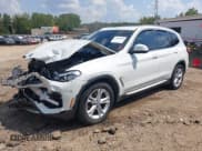 ✅ 2020 BMW X3 sDrive30i • VIN: 5UXTY3C04L9B70317 • Лот: 43250996. Опубликован ранее на IAAI с пробегом 108 137 миль. Бесплатный доступ к архиву аукционных продаж из США и подробный отчёт об истории автомобиля на DreamBid. Изображение 2.