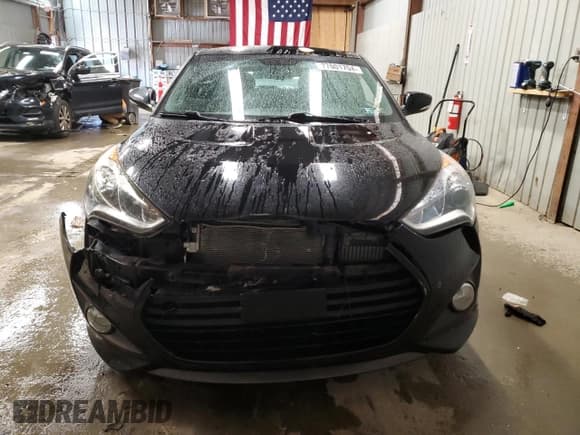✅ 2013 Hyundai Veloster Turbo • VIN: KMHTC6AE9DU180882 • Lot: 77001704. Wystawiony na Copart z przebiegiem 120 789 mil. Bezpłatny archiwum sprzedaży aukcyjnych z USA i szczegółowy raport historii pojazdu na DreamBid. Zdjęcie 5.