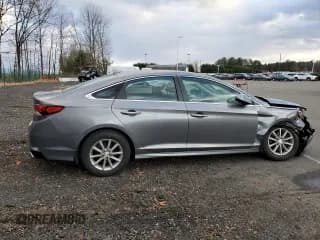 ✅ 2019 Hyundai Sonata SE • VIN: 5NPE24AFXKH812325 • Лот: 67923862. Опубликован ранее на Copart с пробегом 18 940 миль. Бесплатный доступ к архиву аукционных продаж из США и подробный отчёт об истории автомобиля на DreamBid. Изображение 3.