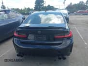 ✅ 2023 BMW 3 Series M340i • VIN: 3MW49FS08P8D67071 • Lot: 43072102. Wystawiony na IAAI z przebiegiem 36 193 mil. Bezpłatny archiwum sprzedaży aukcyjnych z USA i szczegółowy raport historii pojazdu na DreamBid. Zdjęcie 16.