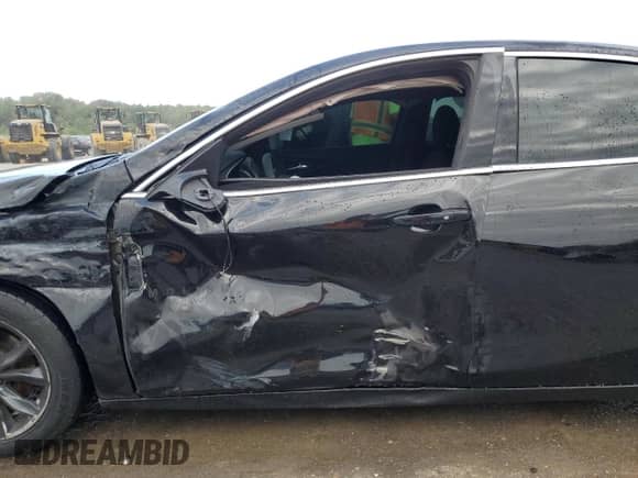 2020 Chevrolet Malibu LT с VIN 1G1ZD5ST0LF114204, выставлен на аукционе Copart как лот 84935115 с пробегом 99 186 миль миль и Списание • Salvage title. История ставок и продаж доступна на DreamBid. Изображение 7.