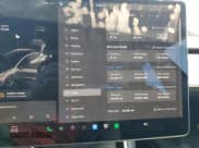 ✅ 2018 Tesla Model 3 Long Range Battery • VIN: 5YJ3E1EB0JF105865 • Lot: 55631395. Wystawiony na Copart z przebiegiem 84 209 mil. Bezpłatny archiwum sprzedaży aukcyjnych z USA i szczegółowy raport historii pojazdu na DreamBid. Zdjęcie 9.