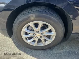 ✅ 2021 Chevrolet Equinox LT • VIN: 2GNAXTEVXM6105896 • Лот: 42502868. Опубликован ранее на IAAI с пробегом 32 283 миль. Бесплатный доступ к архиву аукционных продаж из США и подробный отчёт об истории автомобиля на DreamBid. Изображение 1.