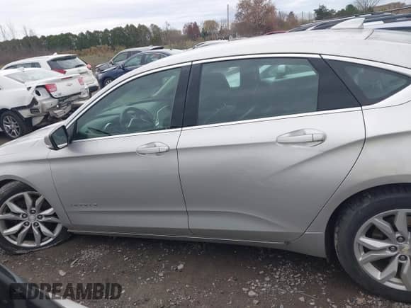 ✅ 2016 Chevrolet Impala LT • VIN: 2G1115S39G9148288 • Лот: 43589851. Опубликован ранее на IAAI с пробегом 174 076 миль. Бесплатный доступ к архиву аукционных продаж из США и подробный отчёт об истории автомобиля на DreamBid. Изображение 14.