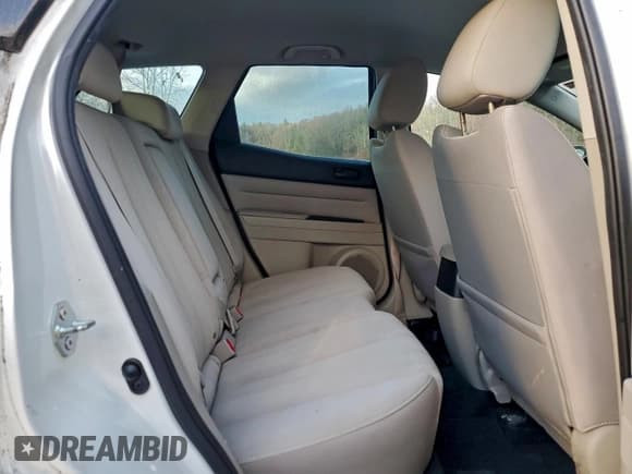 ✅ 2011 Mazda CX-7 i Sport • VIN: JM3ER2BM9B0377900 • Lot: 94714175. Wystawiony na Copart z przebiegiem 144 031 mil. Bezpłatny archiwum sprzedaży aukcyjnych z USA i szczegółowy raport historii pojazdu na DreamBid. Zdjęcie 11.