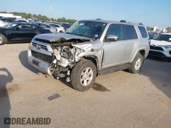 ✅ 2023 Toyota 4Runner SR5 • VIN: JTEMU5JR5P6145974 • Lot: 43304145. Wystawiony na IAAI z przebiegiem 45 746 mil. Bezpłatny archiwum sprzedaży aukcyjnych z USA i szczegółowy raport historii pojazdu na DreamBid. Zdjęcie 2.