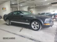 ✅ 2008 Ford Mustang Deluxe • VIN: 1ZVHT80N385111111 • Lot: 86225655. Wystawiony na Copart z przebiegiem 157 408 mil. Bezpłatny archiwum sprzedaży aukcyjnych z USA i szczegółowy raport historii pojazdu na DreamBid. Zdjęcie 4.