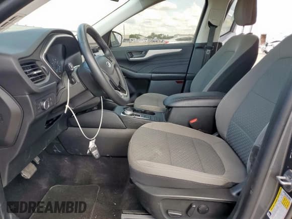 ✅ 2022 Ford Escape SE • VIN: 1FMCU0G60NUB64856 • Lot: 85133145. Wystawiony na Copart z przebiegiem 53 183 mil. Bezpłatny archiwum sprzedaży aukcyjnych z USA i szczegółowy raport historii pojazdu na DreamBid. Zdjęcie 7.