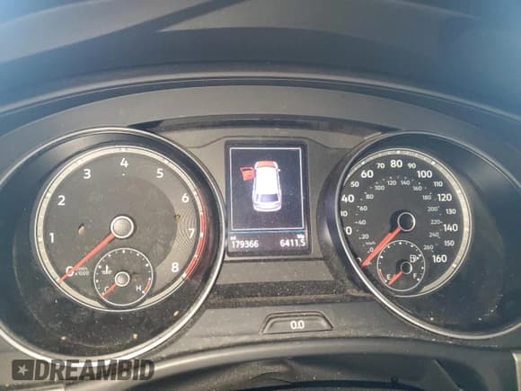 ✅ 2019 Volkswagen Atlas SE • VIN: 1V2YR2CA0KC607671 • Lot: 90647075. Listed on Copart with 179,366 mi. Free auction sales archive from the USA and detailed vehicle history report at DreamBid. Image 9.