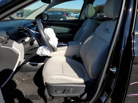 ✅ 2023 Hyundai Tucson Limited • VIN: KM8JECA14PU134071 • Lot: 73971064. Wystawiony na Copart z przebiegiem 22 465 mil. Bezpłatny archiwum sprzedaży aukcyjnych z USA i szczegółowy raport historii pojazdu na DreamBid. Zdjęcie 7.