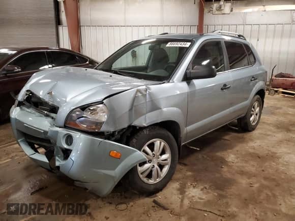 2009 Hyundai Tucson GLS z VIN KM8JM12B59U128264, wystawiony jako Copart lot #86692434 z przebiegiem 134 461 mil mil oraz Czysty tytuł • Clean title. Historia ofert i sprzedaży dostępna na DreamBid. Obrazek 1.