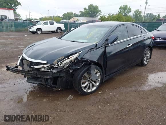 2011 Hyundai Sonata SE с VIN 5NPEC4AB6BH211312, выставлен на аукционе IAAI как лот 42859730 с пробегом 139 099 миль миль и . История ставок и продаж доступна на DreamBid. Изображение 18.