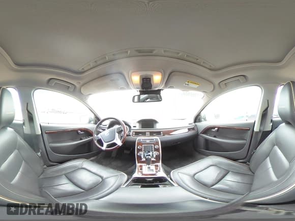 ✅ 2012 Volvo S80 3.0L • VIN: YV1902AH8C1158960 • Лот: 61860695. Опубликован ранее на Copart с пробегом 54 184 миль. Бесплатный доступ к архиву аукционных продаж из США и подробный отчёт об истории автомобиля на DreamBid. Изображение 14.