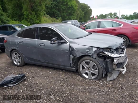 ✅ 2022 BMW 2 Series 228i • VIN: WBA53AK0XN7L30322 • Lot: 42566160. Wystawiony na IAAI z przebiegiem 36 094 mil. Bezpłatny archiwum sprzedaży aukcyjnych z USA i szczegółowy raport historii pojazdu na DreamBid. Zdjęcie 13.