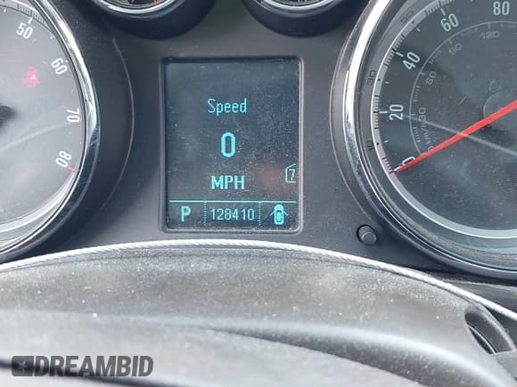 ✅ 2011 Buick Regal CXL RL2 • VIN: 2G4GP5ECXB9214654 • Lot: 42585278. Listed on IAAI with 128,410 mi. Free auction sales archive from the USA and detailed vehicle history report at DreamBid. Image 15.