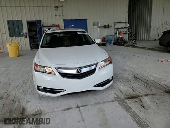 ✅ 2013 Acura ILX Hybrid • VIN: 19VDE3F30DE302027 • Лот: 69928605. Опубликован ранее на Copart с пробегом 172 371 миль. Бесплатный доступ к архиву аукционных продаж из США и подробный отчёт об истории автомобиля на DreamBid. Изображение 14.