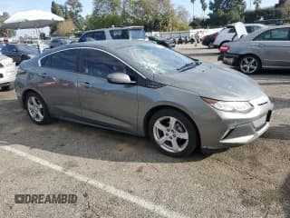 ✅ 2017 Chevrolet Volt LT • VIN: 1G1RC6S50HU135177 • Lot: 45529294. Wystawiony na Copart z przebiegiem 117 360 mil. Bezpłatny archiwum sprzedaży aukcyjnych z USA i szczegółowy raport historii pojazdu na DreamBid. Zdjęcie 4.