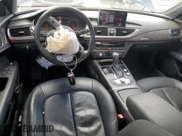 ✅ 2018 Audi A7 Premium Plus • VIN: WAUW3AFC7JN004606 • Lot: 82257755. Listed on Copart with 58,805 mi. Free auction sales archive from the USA and detailed vehicle history report at DreamBid. Image 8.