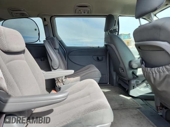 ✅ 2006 Dodge Grand Caravan SXT • VIN: 2D4GP44L56R896271 • Лот: 86687025. Опубликован ранее на Copart с пробегом 149 535 миль. Бесплатный доступ к архиву аукционных продаж из США и подробный отчёт об истории автомобиля на DreamBid. Изображение 11.