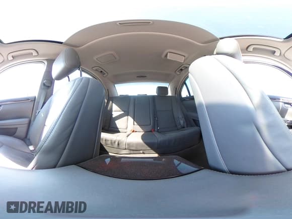 ✅ 2009 Mercedes-Benz S 550 • VIN: WDDNG86X39A240256 • Lot: 80861285. Wystawiony na Copart z przebiegiem Nie podano. Bezpłatny archiwum sprzedaży aukcyjnych z USA i szczegółowy raport historii pojazdu na DreamBid. Zdjęcie 15.