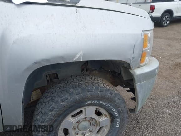 ✅ 2013 Chevrolet Silverado 2500HD LT • VIN: 1GC1KXCG7DF148259 • Lot: 42806211. Listed on IAAI with 350,072 mi. Free auction sales archive from the USA and detailed vehicle history report at DreamBid. Image 6.