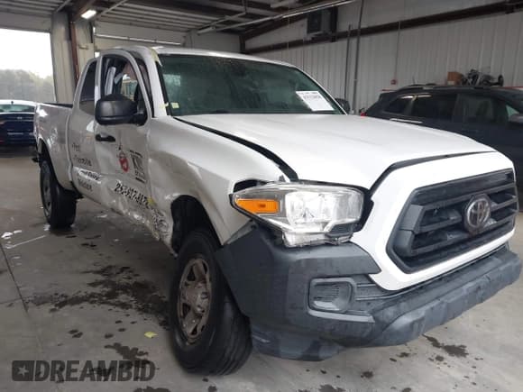✅ 2021 Toyota Tacoma SR • VIN: 3TYRX5GN5MT011455 • Lot: 43523058. Wystawiony na IAAI z przebiegiem 66 231 mil. Bezpłatny archiwum sprzedaży aukcyjnych z USA i szczegółowy raport historii pojazdu na DreamBid. Zdjęcie 1.