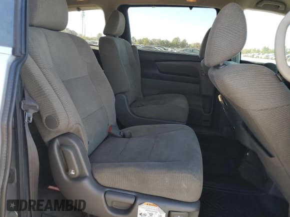 ✅ 2013 Honda Odyssey EX • VIN: 5FNRL5H47DB044815 • Lot: 86985215. Listed on Copart with 147,799 mi. Free auction sales archive from the USA and detailed vehicle history report at DreamBid. Image 11.