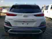 2022 Hyundai Kona Limited z VIN KM8K53A3XNU896971, wystawiony jako Copart lot #41493473 z przebiegiem Nie podano mil oraz . Historia ofert i sprzedaży dostępna na DreamBid. Obrazek 6.