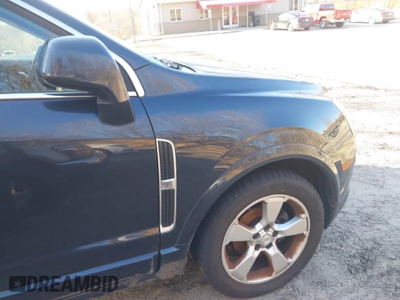 ✅ 2015 Chevrolet Captiva Sport LT • VIN: 3GNAL3EK2FS517557 • Lot: 41714309. Wystawiony na IAAI z przebiegiem 113 741 mil. Bezpłatny archiwum sprzedaży aukcyjnych z USA i szczegółowy raport historii pojazdu na DreamBid. Zdjęcie 17.