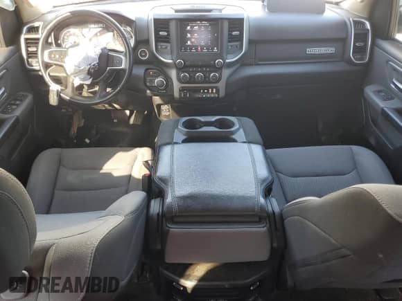 2020 Ram 1500 Big Horn с VIN 1C6SRFFT2LN122439, выставлен на аукционе Copart как лот 42600075 с пробегом 68 085 миль миль и Списание • Salvage title. История ставок и продаж доступна на DreamBid. Изображение 8.