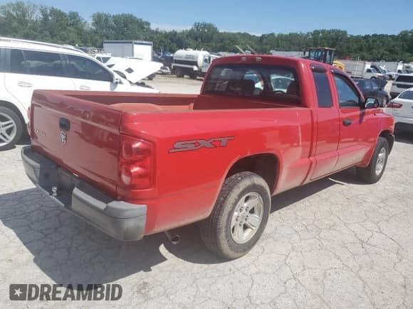 2008 Dodge Dakota Bighorn/Lonestar with VIN 1D7HE32K88S529321, listed as a Copart auction lot 63997945 with 84,690 mi miles and Salvage title. Bid and sale history available at DreamBid. Image 3.