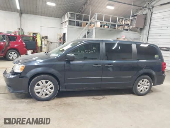 ✅ 2014 Dodge Grand Caravan American Value • VIN: 2C4RDGBG5ER340529 • Lot: 43557201. Wystawiony na IAAI z przebiegiem 156 647 mil. Bezpłatny archiwum sprzedaży aukcyjnych z USA i szczegółowy raport historii pojazdu na DreamBid. Zdjęcie 14.