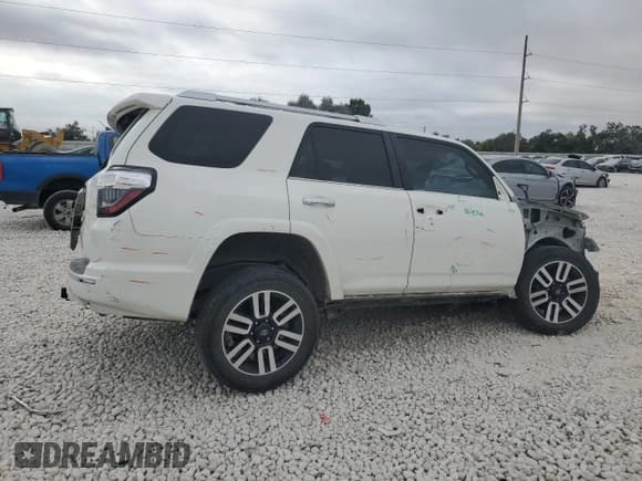 ✅ 2016 Toyota 4Runner Limited • VIN: JTEZU5JR4G5142026 • Lot: 82585585. Wystawiony na Copart z przebiegiem 79 340 mil. Bezpłatny archiwum sprzedaży aukcyjnych z USA i szczegółowy raport historii pojazdu na DreamBid. Zdjęcie 3.