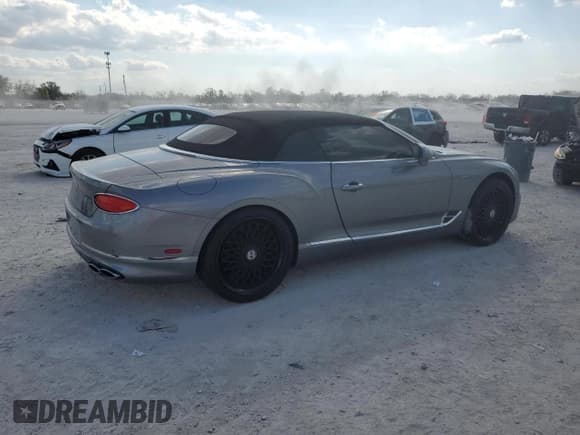 ✅ 2023 Bentley Continental GT GT V8 • VIN: SCBDG4ZG7PC005647 • Лот: 44279105. Опубликован ранее на Copart с пробегом Не указан. Бесплатный доступ к архиву аукционных продаж из США и подробный отчёт об истории автомобиля на DreamBid. Изображение 3.